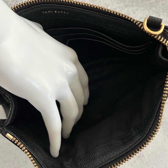 TORY BURCH Carson Pebbled Leather Zip Top Convertible Crossbody Clutch Bag Black - Picture 10 of 12